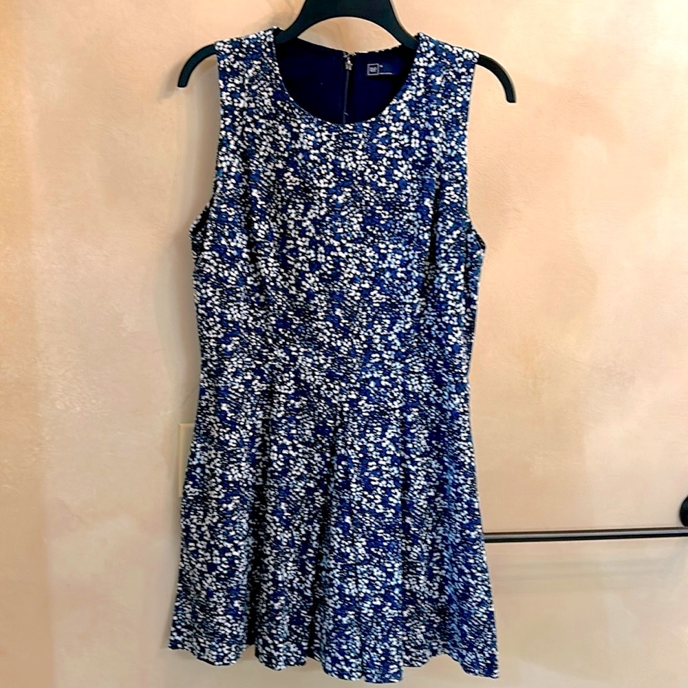 Floral Linen Blend Dress with Pockets.Size 10
